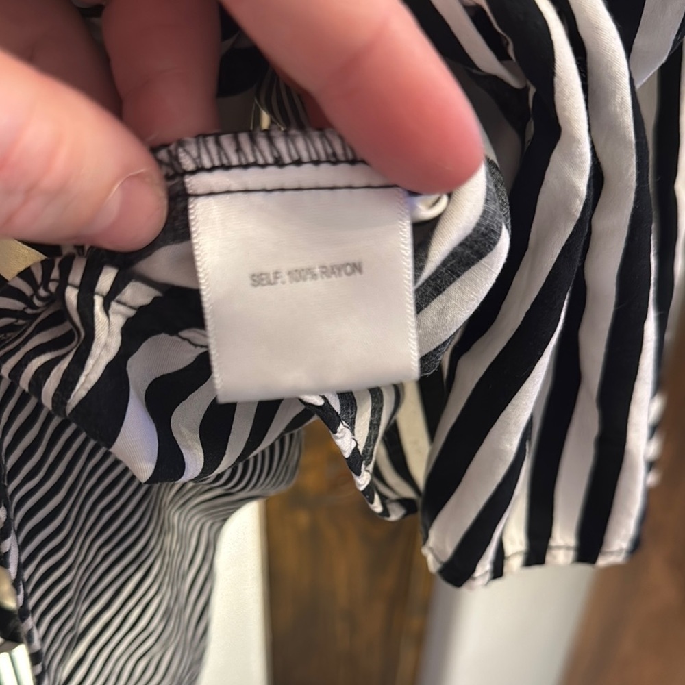 Black and White Striped Shirt - Picture 4 of 4